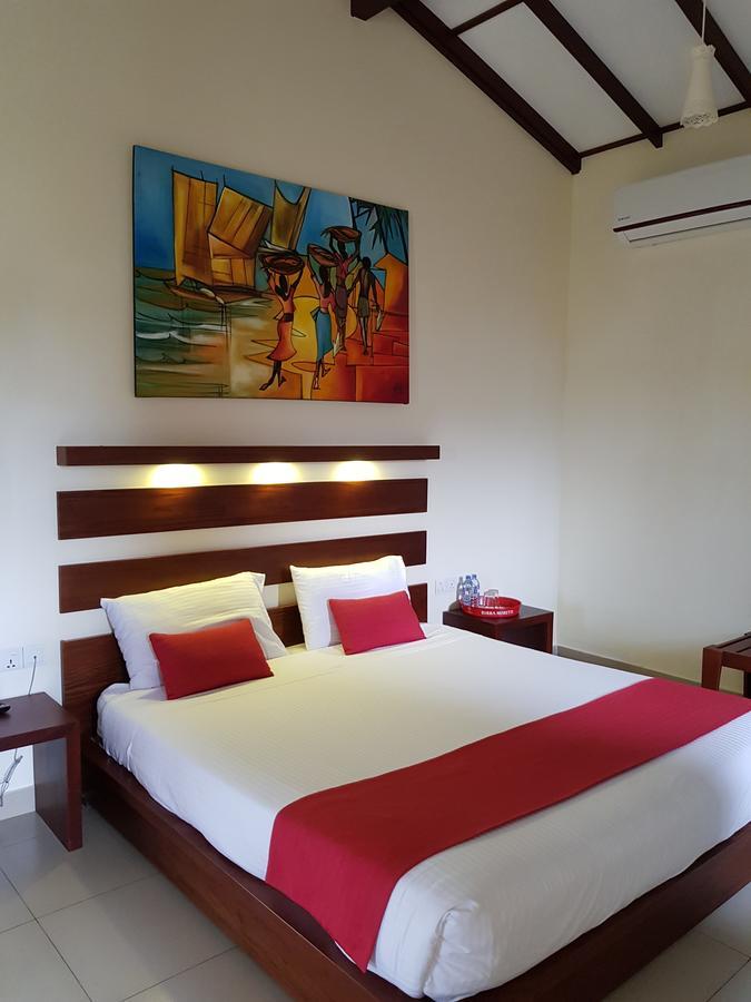 Sea Breeze Deluxe Inn Negombo Exterior foto